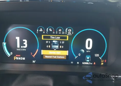 2021 Ford F-150 Lariat z USA, uszkodzony, nr VIN 1FTFW1E85MKE27620